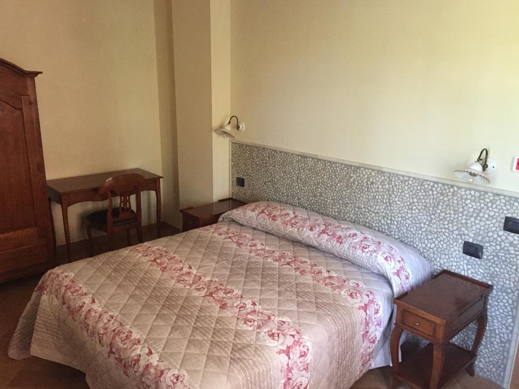 Corte Di Tosina Monzambano Luaran gambar